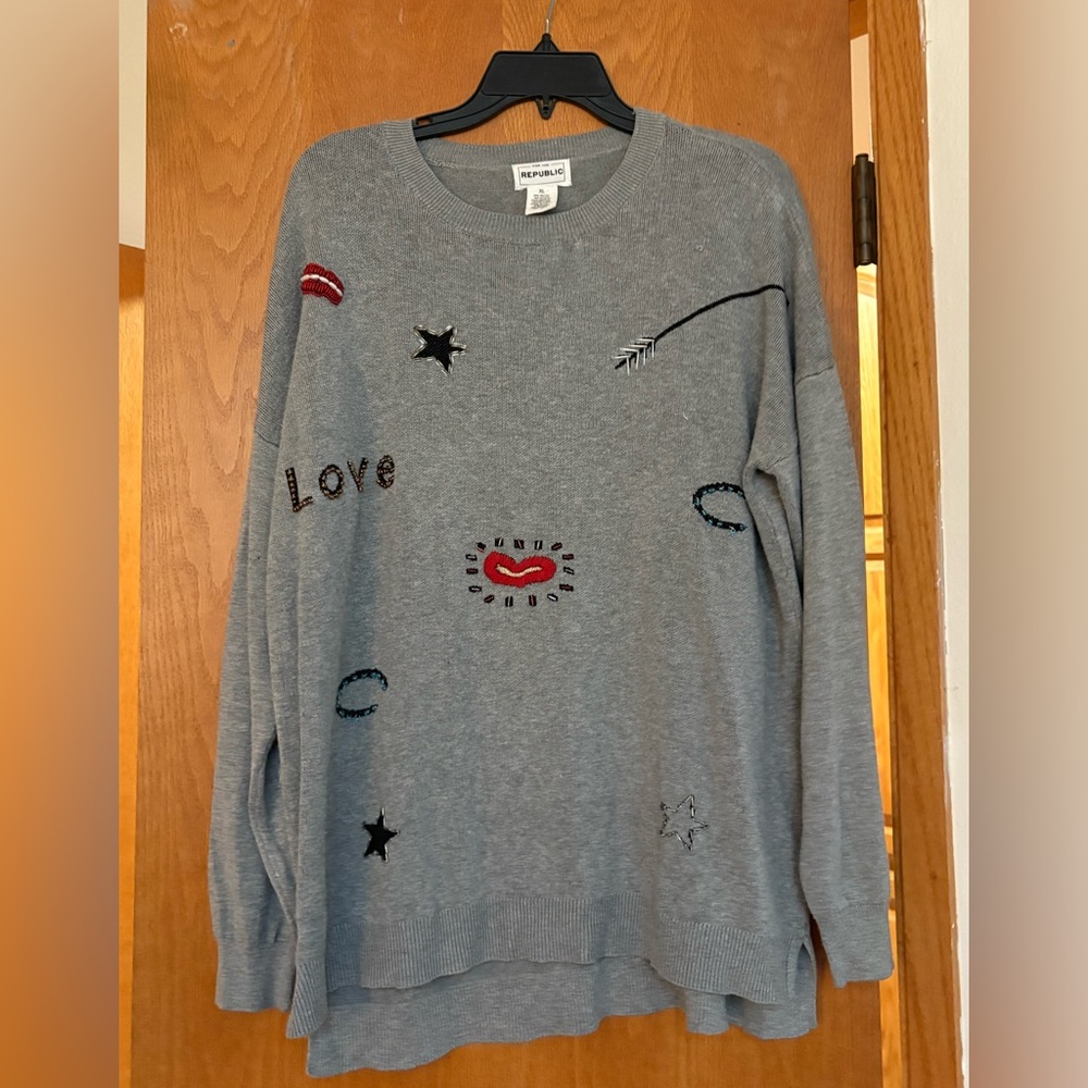 VGUC For the Republic gray beaded oversized themed sweater XL